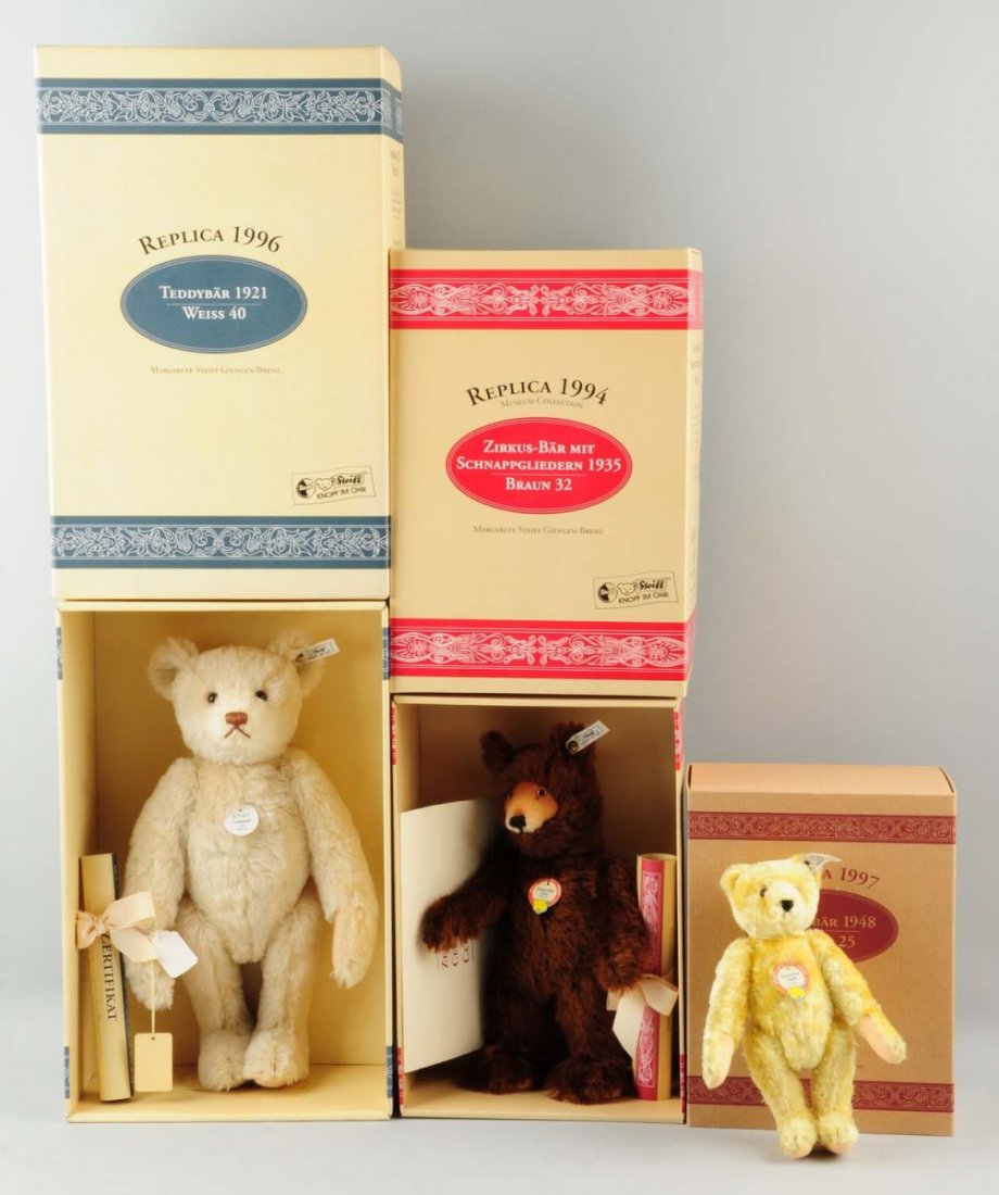 Lot Of 3: Steiff Replica Teddy Bears. (1 of 4)