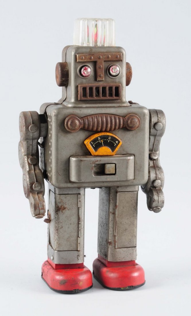 Japanese Tin Battery Operated Smoking Space Man (1 of 4)