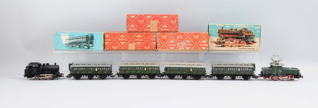 Lot of 6: Marklin Locomotives & Passenger Cars. (1 of 1)
