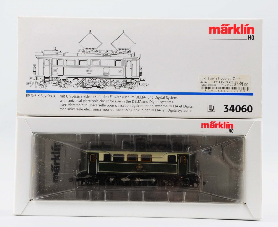Marklin No. 34060 Powered Commuter Car.: 4-6-2, complete and all original, like new condition in the original box. Condition (Near Mint).