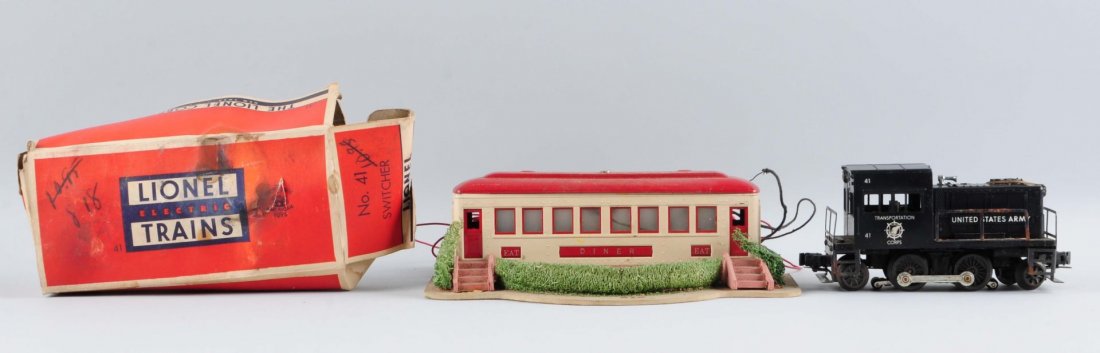 Lot of 2: Lionel Diner & Switcher. (1 of 1)