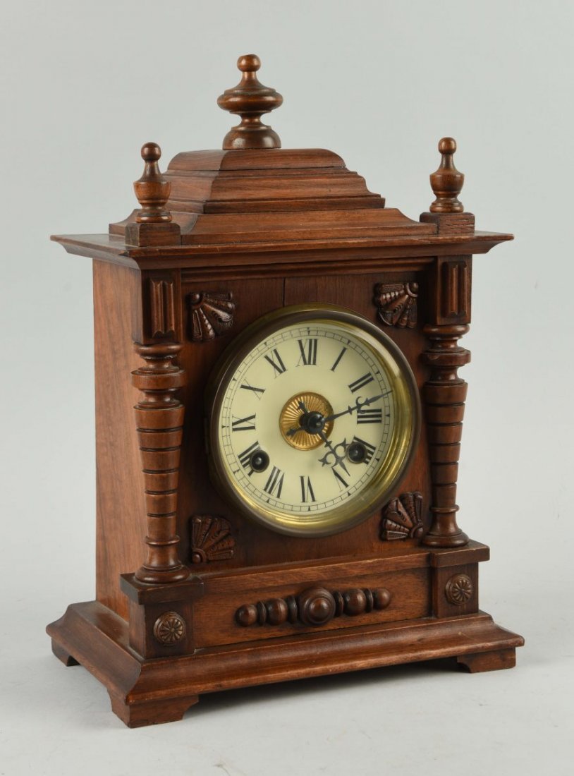German Time & Strike Mantle Clock. (1 of 1)