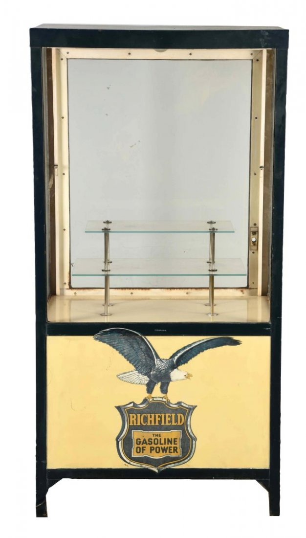 Service Station Island Cabinet. (1 of 4)