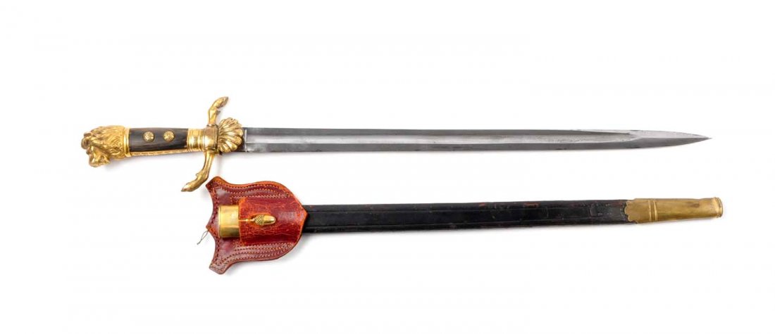 German Lion Hilt Hunting Sword.: 25-1/2" overall with a single fullered mirror blade that is 19-3/4" in length. Original washer, lion hilt and guard show traces of gold wash. Perfect horn grip. Brass mounted leather scabbard in excel