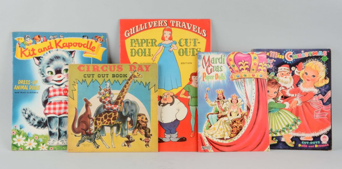 Lot of 5: Vintage Uncut Assorted Paper Doll Books.: Circa 1960's to the 1970's. Mardi Gras, Kit & Kapoodle, Gulliver's Travels, and more. Condition (Good).