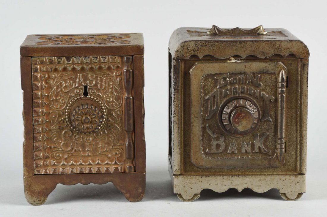 Lot of 2: Cast Iron Safe Banks. (1 of 1)