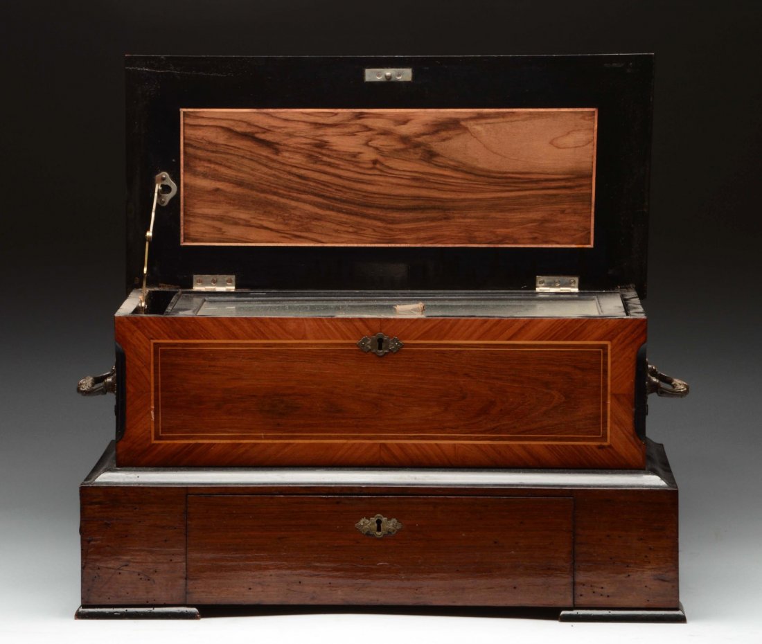 Interchangeable Cylinder Music Box. (1 of 4)