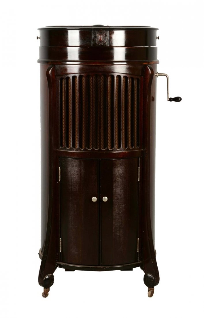 Modernola Floor Model Victrola. (1 of 6)