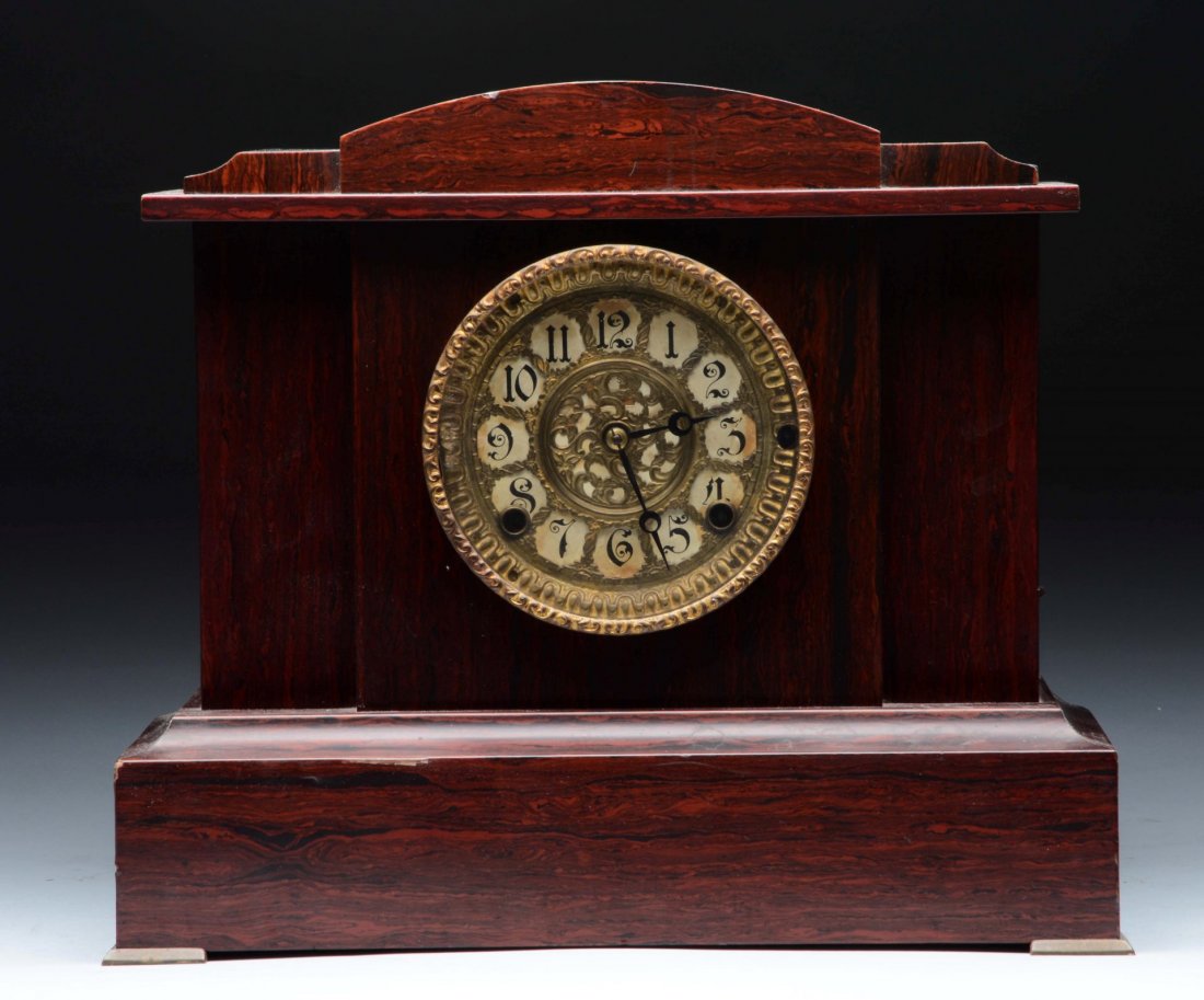 Seth Thomas Sonora Chime 4 Bell Chime Shelf Clock. (1 of 5)