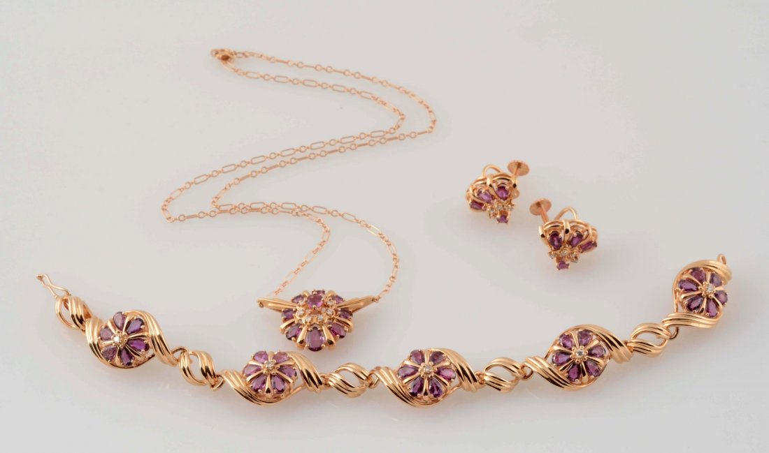 Lot of 3: The Rubies of the Nine Heavens Set. (1 of 2)