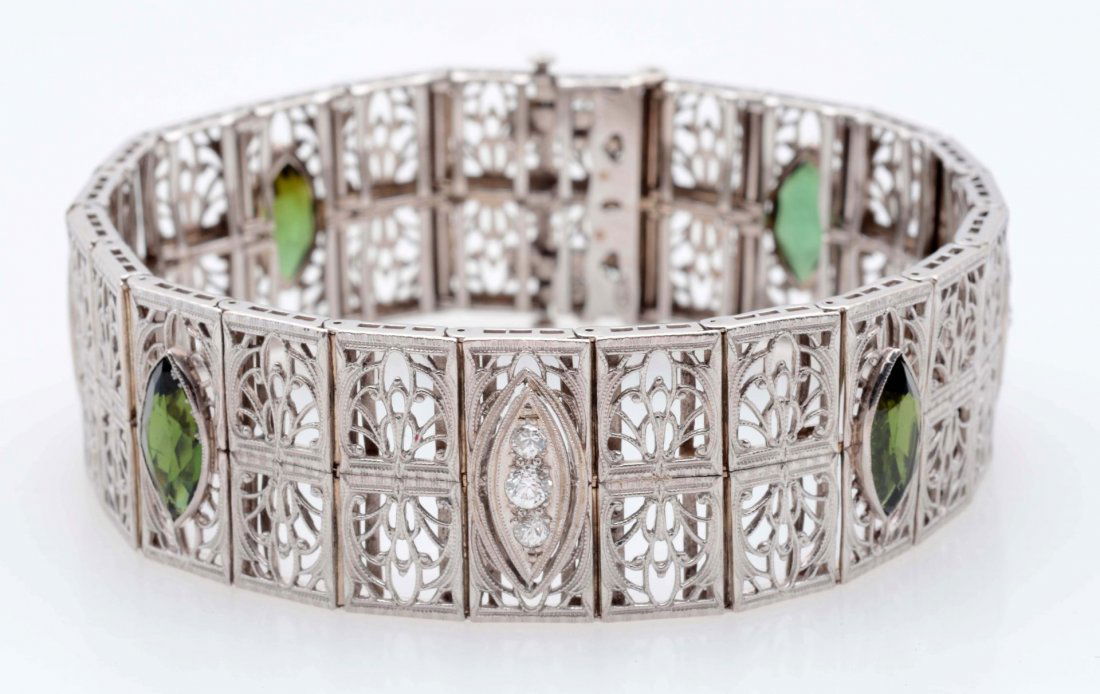 Peridot & Diamond White Gold Bracelet. (1 of 3)