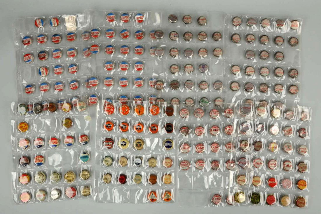 Large Lot of Coca-Cola, Pepsi & Other Bottle Caps. (1 of 2)