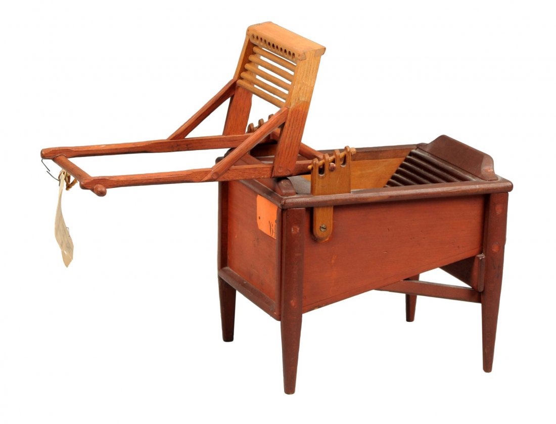 1864 G.M. Harris Washing Machine Patent Model. (1 of 4)