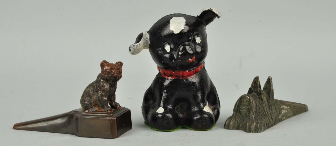 Lot of 3: Cast Iron Assorted Doorstops.: Includes Fido, Scottie, and Bear. One cast iron, two white metal.