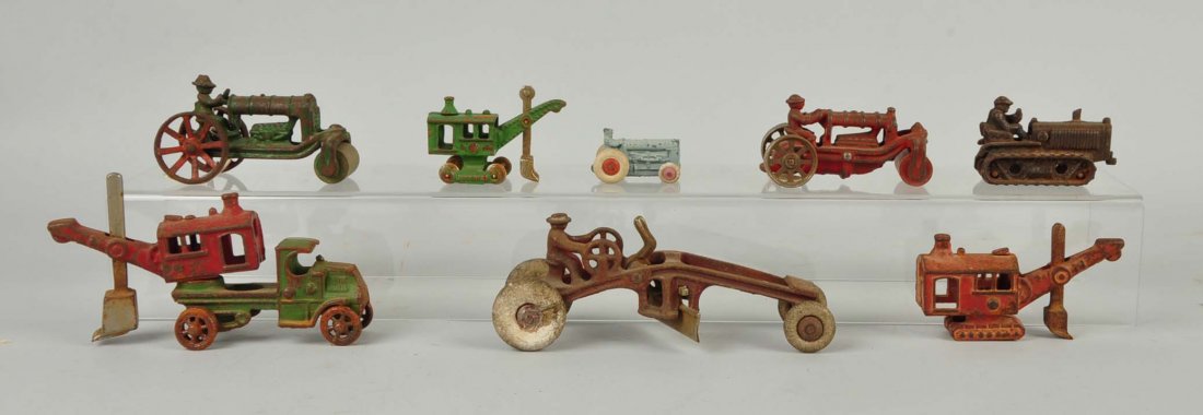 Lot Of 8: C.I. Tractors & Construction Vehicles. (1 of 1)