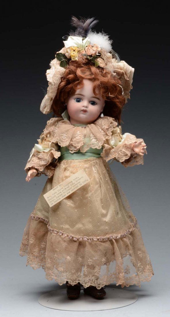 Sweet French Bébé Doll. (1 of 3)