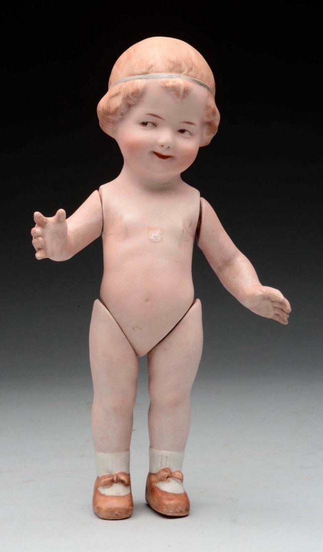 Heubach All Bisque Coquette. (1 of 4)