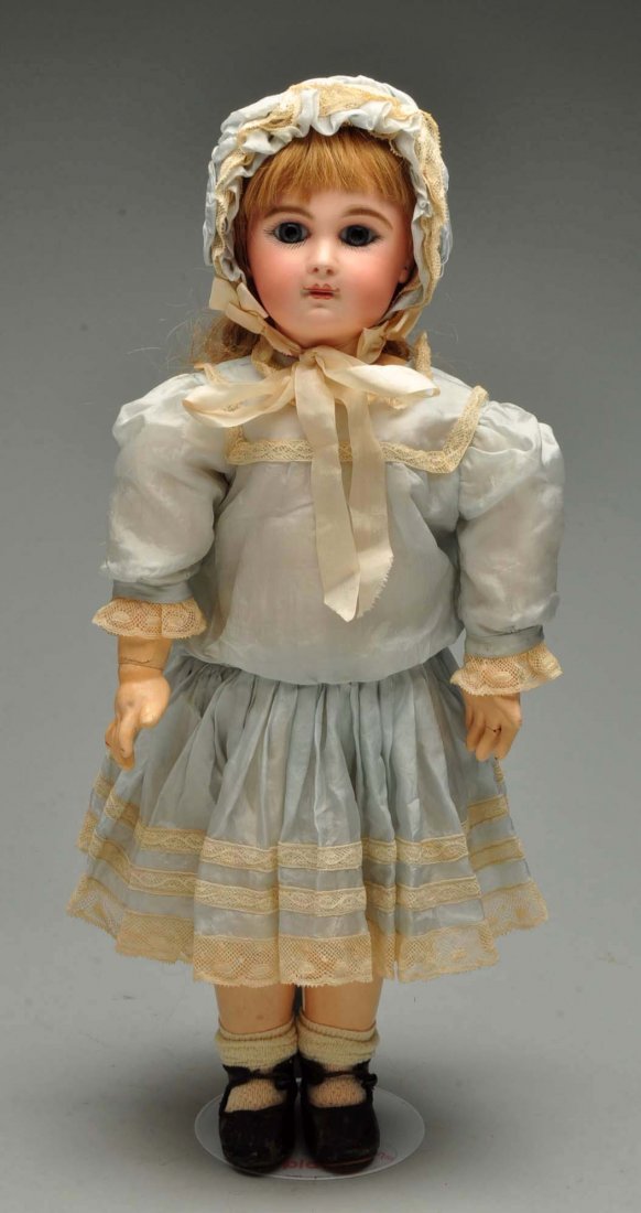 Tete Jumeau #8 French Bebe. (1 of 3)