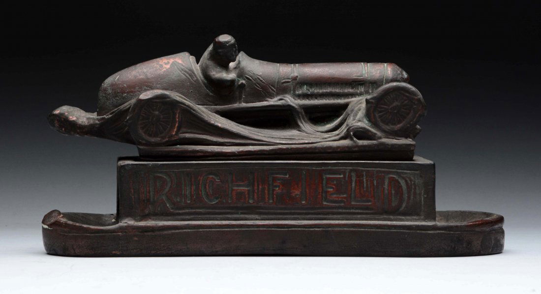 Unusual Composition Richfield Racing Car Cigar Box (1 of 4)