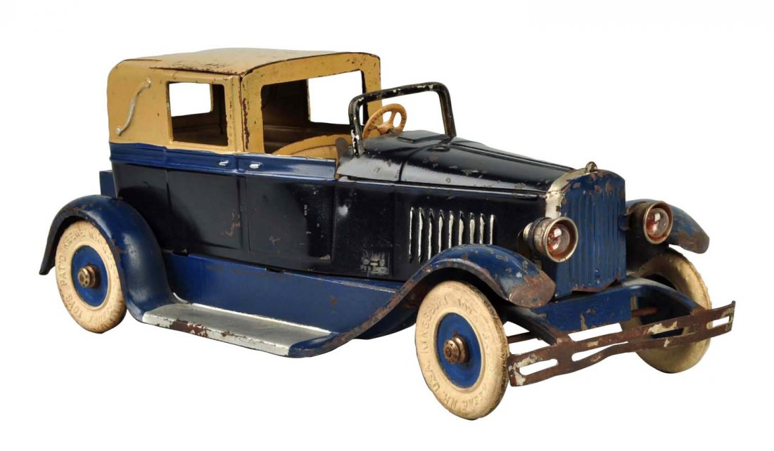 Pressed Steel Kingsbury Town Car. (1 of 2)