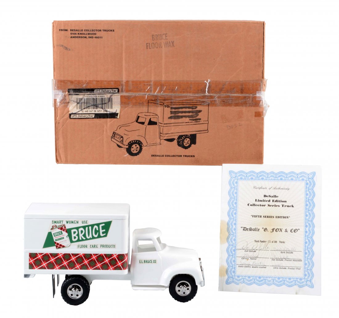 DeSalle Tonka Bruce Floor Care Box Truck. (1 of 3)