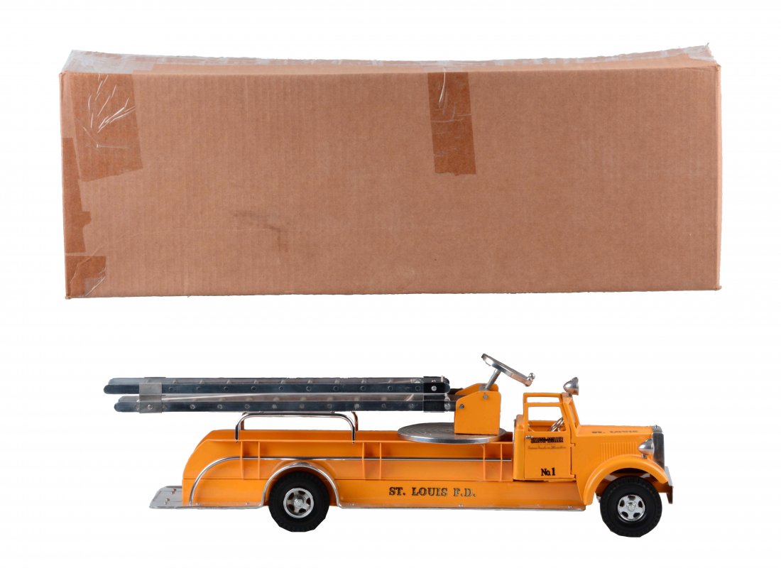 Contemporary Smith Miller St. Louis Mic Fire Truck. (1 of 2)