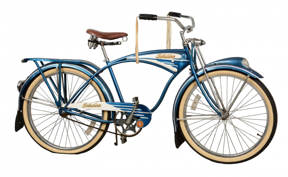 Schwinn Men's Balloon Tire Bicycle. (1 of 6)