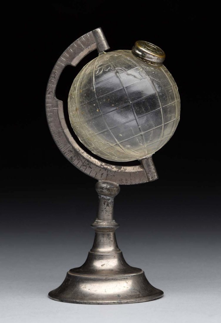 World Globe Candy Container. (1 of 2)