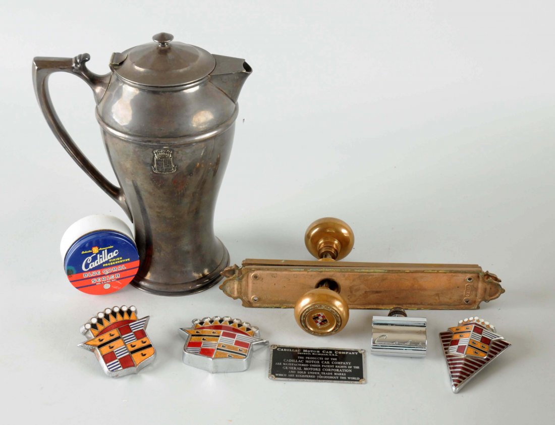 Lot of Cadillac Items. (1 of 1)
