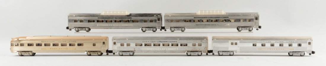 Lot of 5: American Flyer Passenger Cars. (1 of 1)