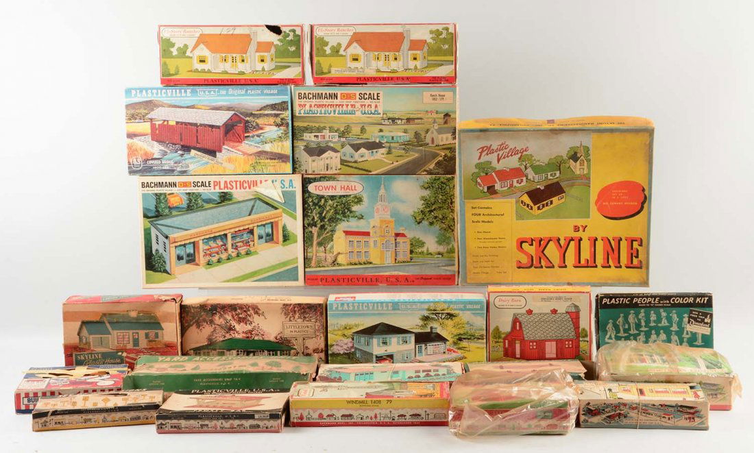Large Lot of Miscellaneous Plasticville. (1 of 1)