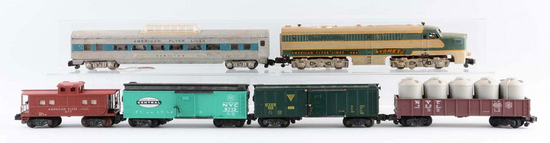 Lot of 6: American Flyer Comet & Rolling Stock. (1 of 1)