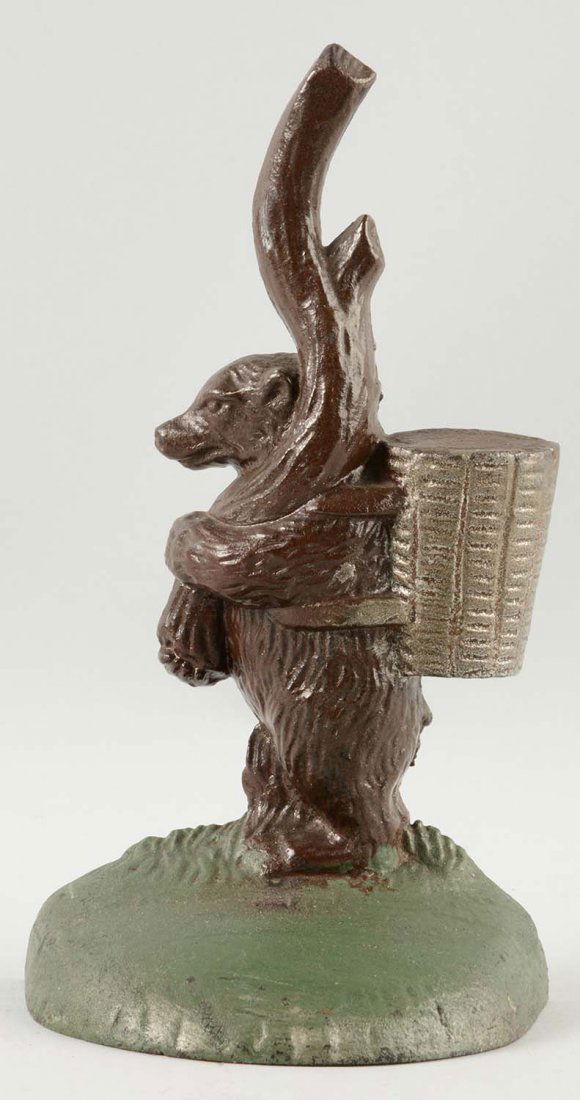 Cast Iron Bear w/ Pack Doorstop. (1 of 1)