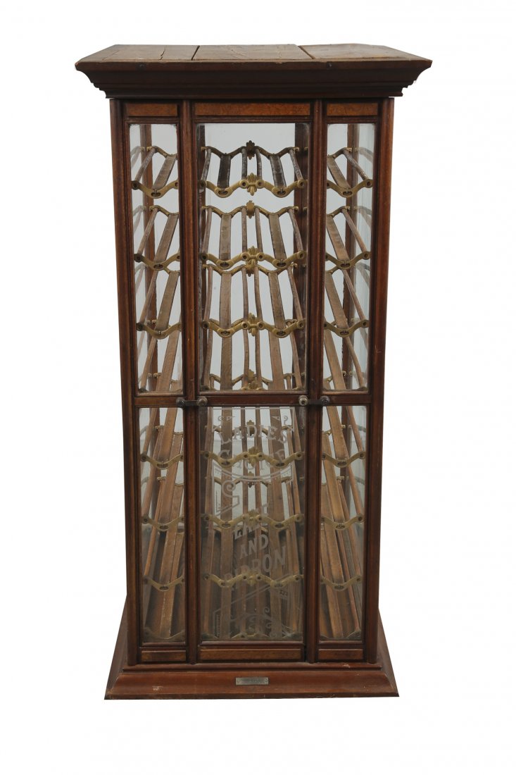 Ladies Choice Lace & Ribbon Display Showcase (1 of 4)