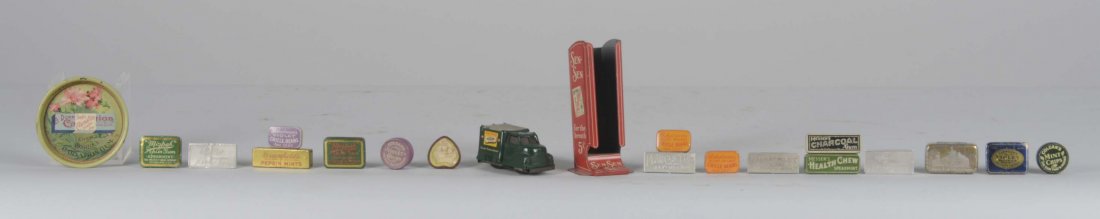 Lot Of 20: Chewing Gum Tins and Memorabilia (1 of 3)