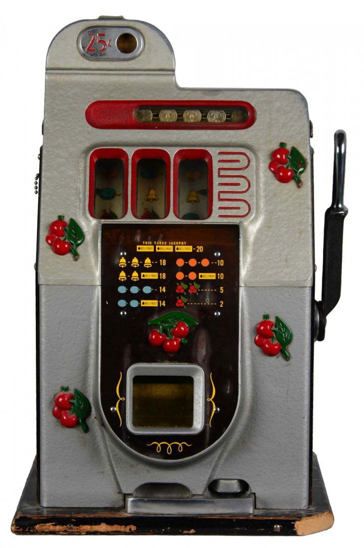 **25¢ Mills Black Cherry Half-Top Slot Machine (1 of 7)