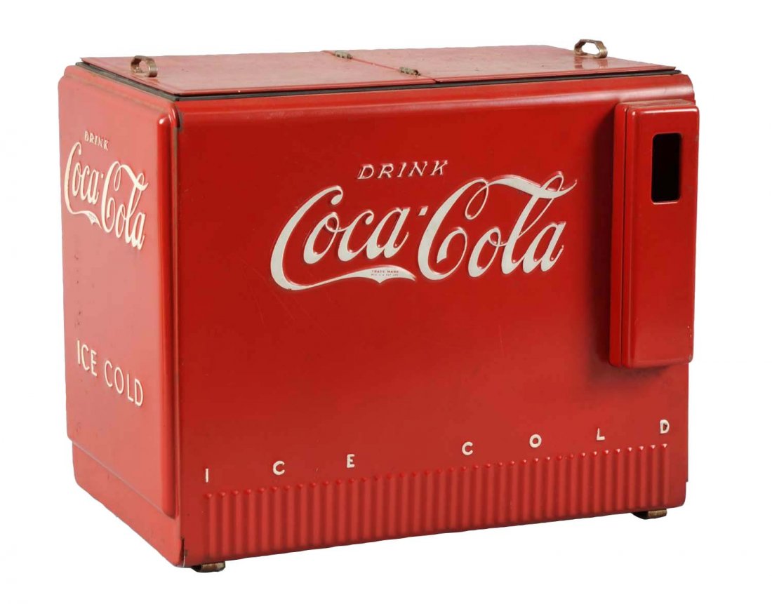 Coca-Cola Salesman's Sample Cooler. (1 of 4)