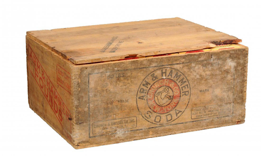 Early Wooden Crate of Arm & Hammer. (1 of 3)