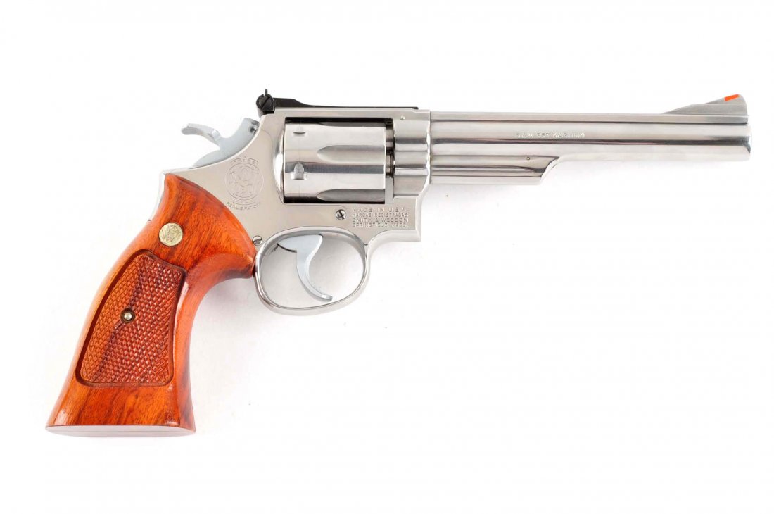 (M) Boxed S&W Model 66-1 Revolver.: Manufacturer: Smith & Wesson Model: 66-1 Serial No. 39K4166 Caliber: .357 Magnum Barrel Length: 6” FFL Status: Modern Referred to as the Combat Magnum Stainless built on the K Target frame, it is a