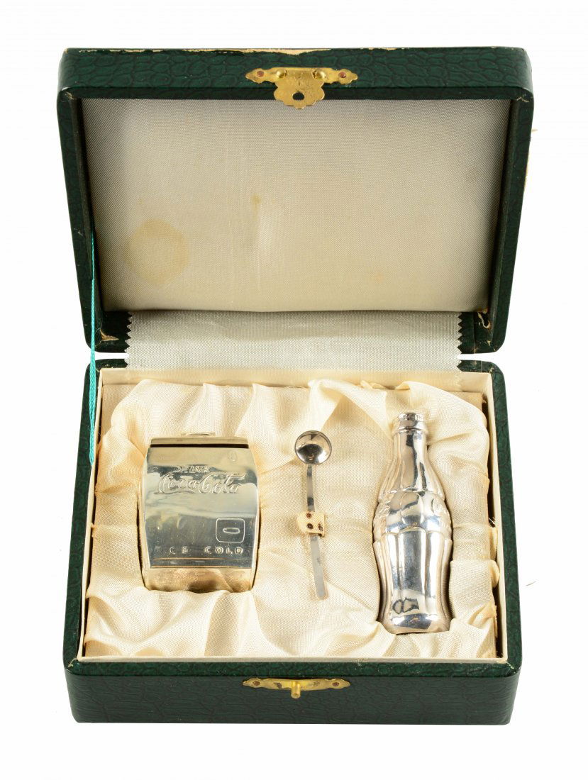 Rare Sterling Silver Coca-Cola Sale & Pepper Shakers. (1 of 7)