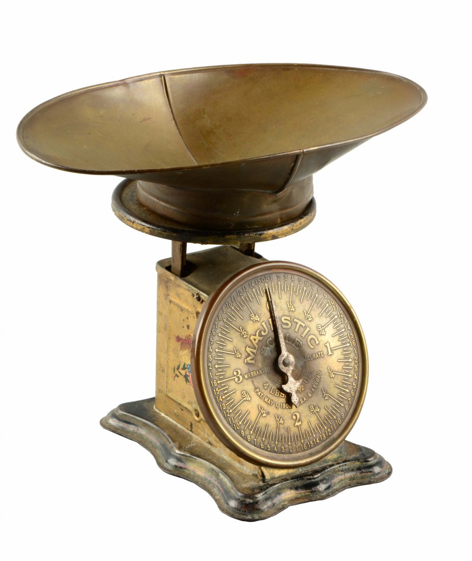 Small Antique Majestic Candy Scale. (1 of 6)