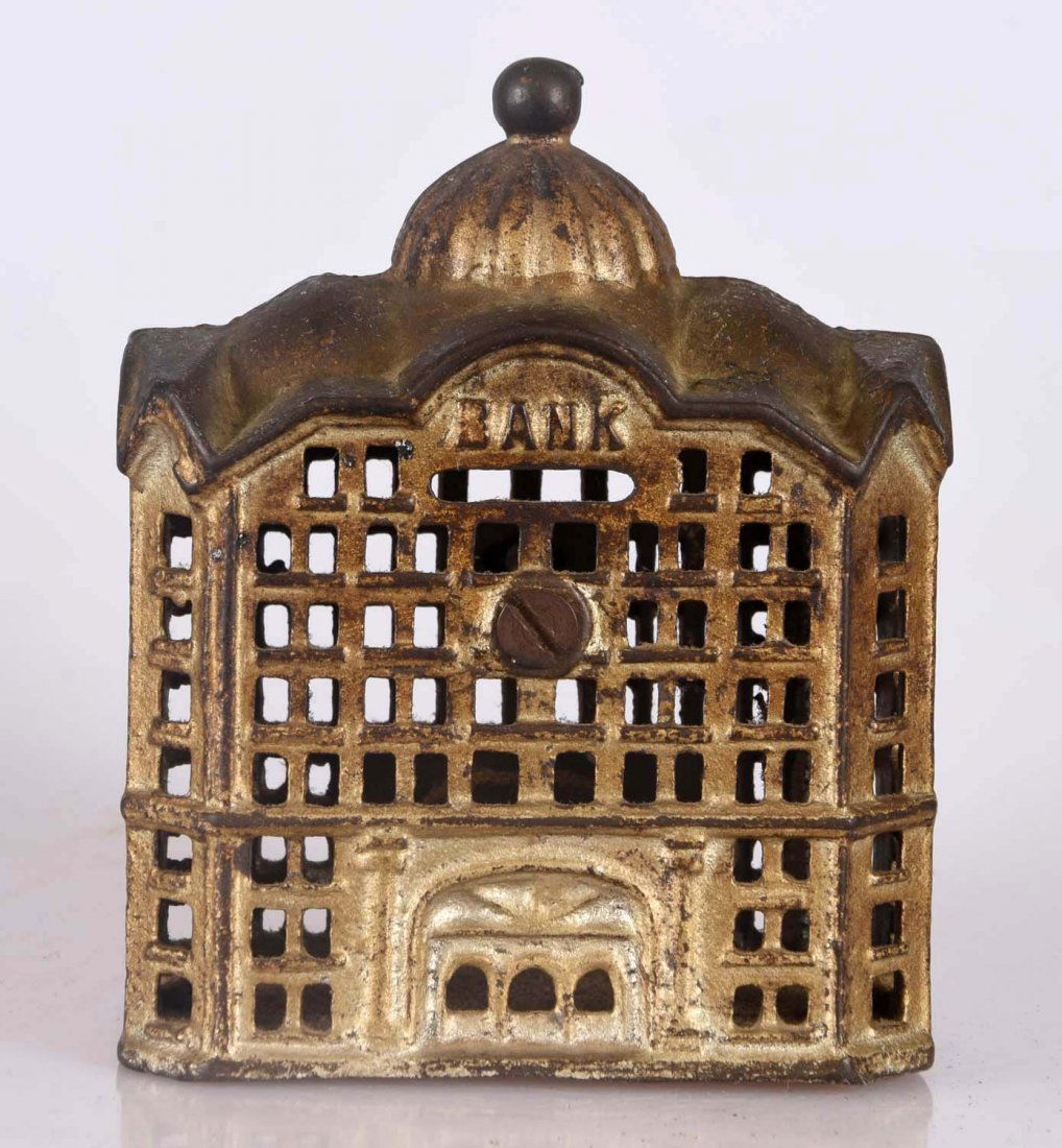 AC Williams Domed Cast Iron Still Bank. (1 of 2)