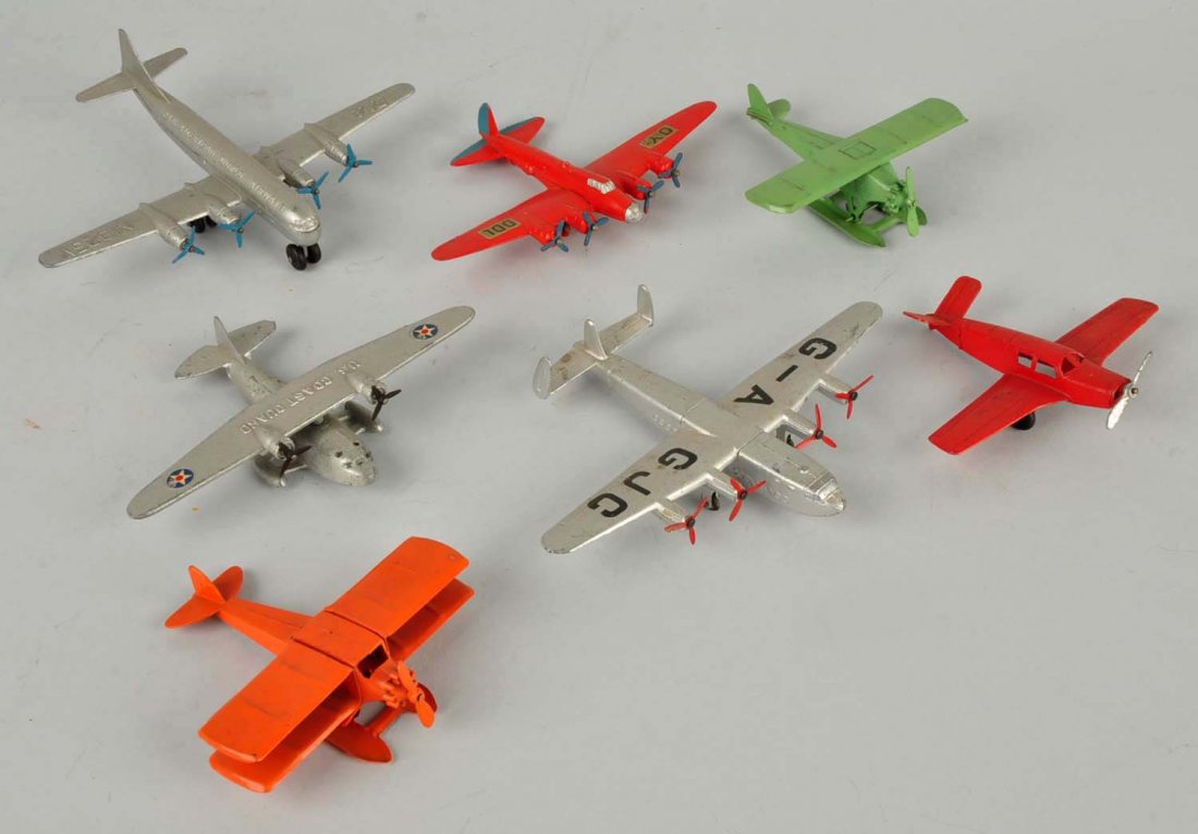 Lot Of 7: Tootsietoy & Other Airplanes. (1 of 1)