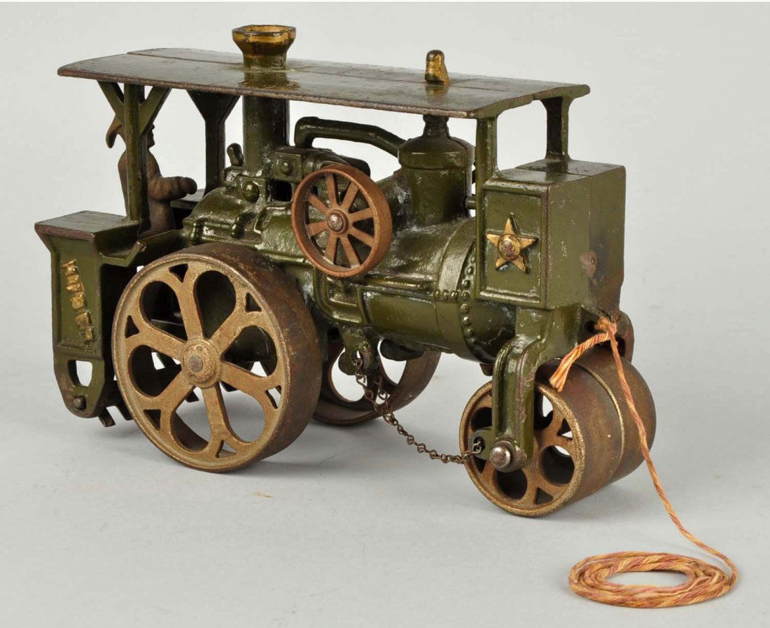 Hubley Huber Cast Iron Steam Roller. (1 of 2)