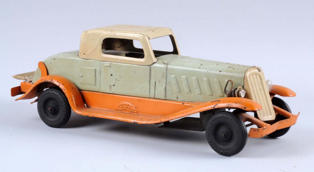 Girard Pressed Steel Clockwork Auto. (1 of 2)