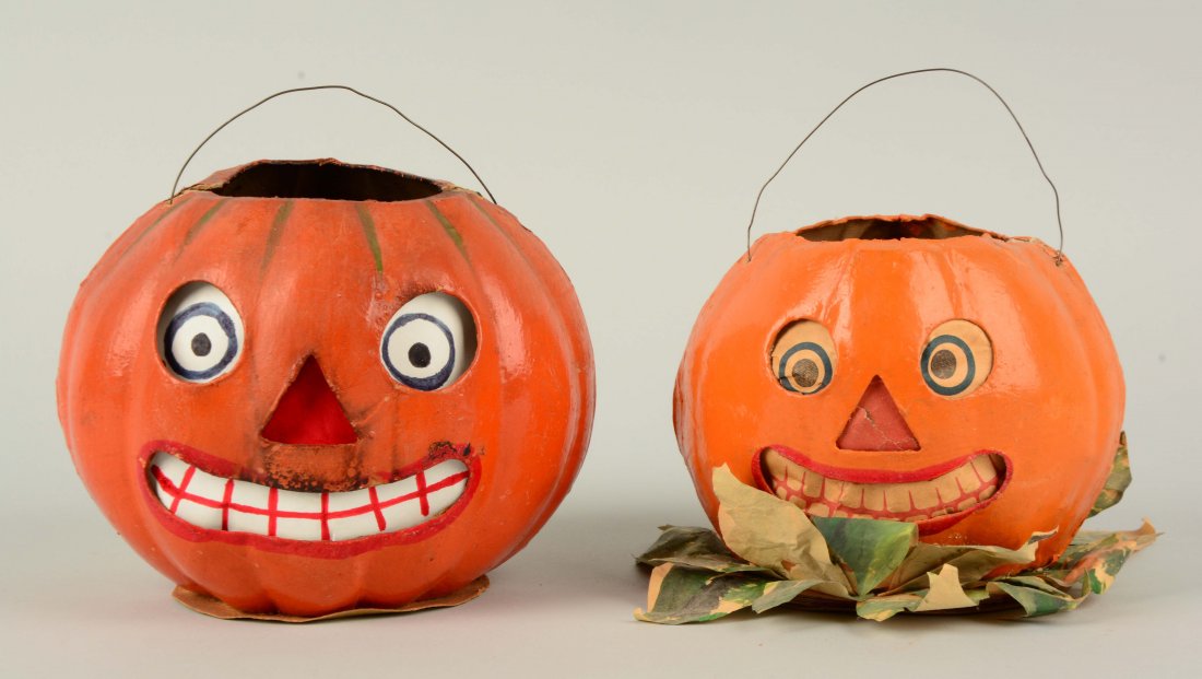 Lot of 2: Vintage Halloween Cardboard Jack O Lanterns. (1 of 2)