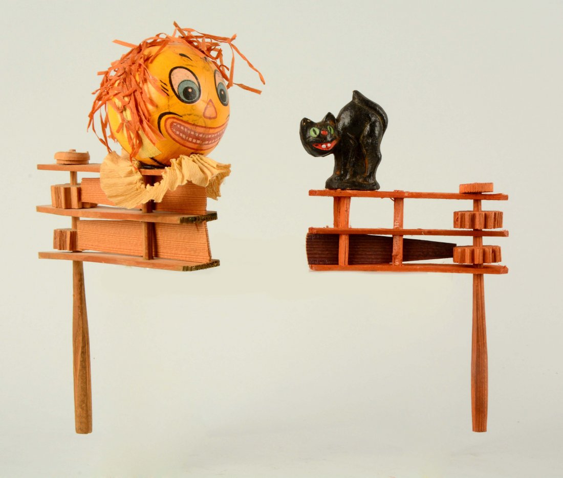 Lot of 2: Wooden Halloween Noise Makers. (1 of 6)