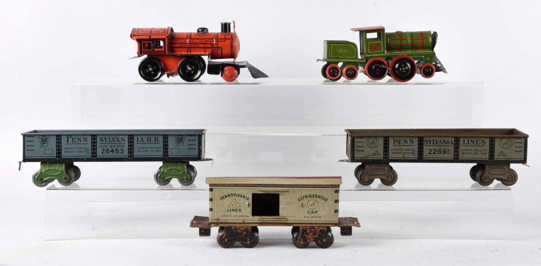 Lot Of 5: Assorted Tin Railroad Cars. (1 of 1)