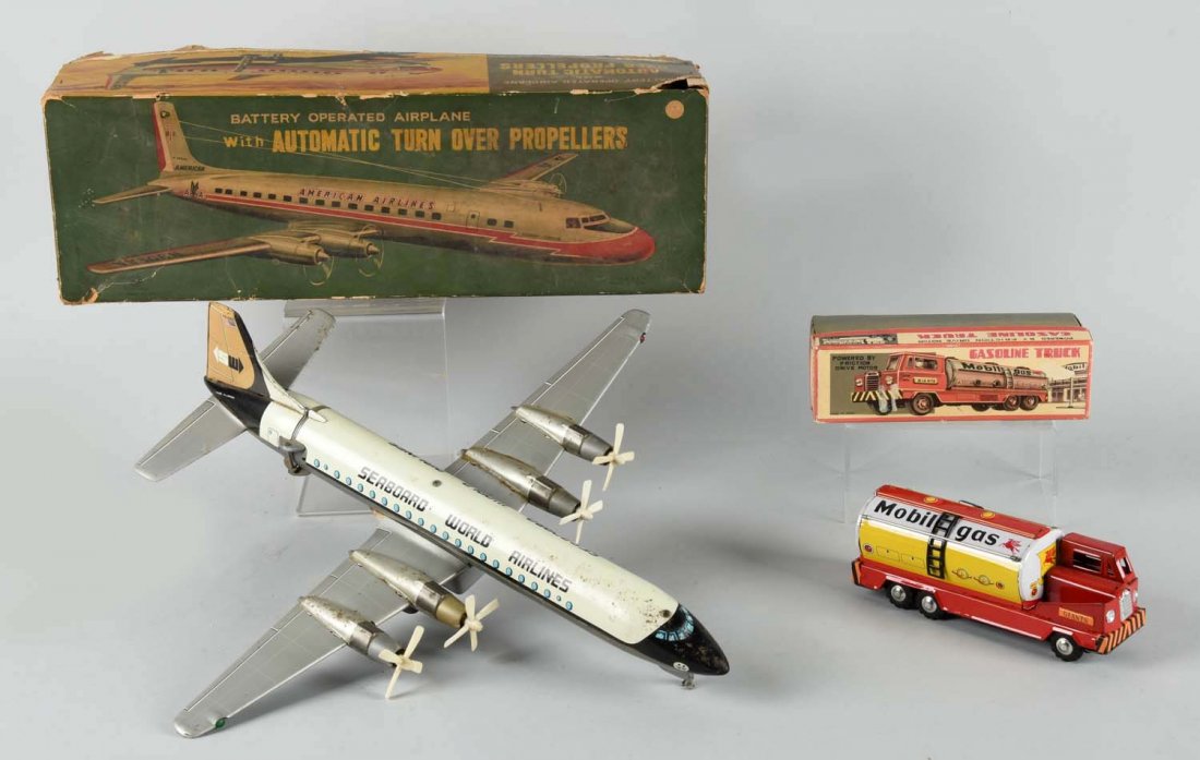 Lot of 2: Japanese Friction & Battery-Operated Vehicle (1 of 2)