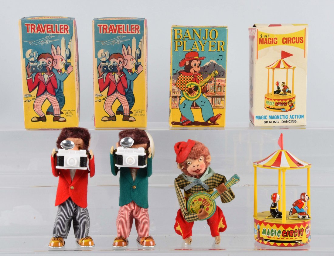 Lot Of 4: Japanese Figural Toys. (1 of 1)